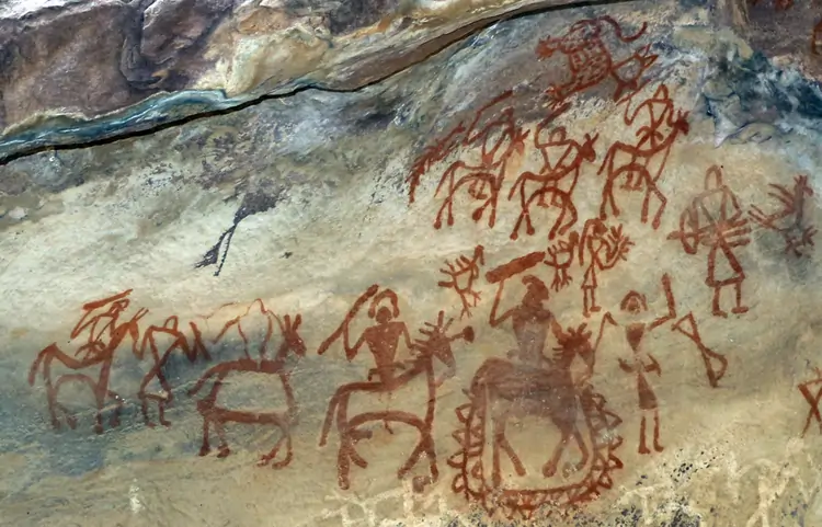Bhimbetka Cave Paintings in Madhya Pradesh, Earliest Cave Paintings of India