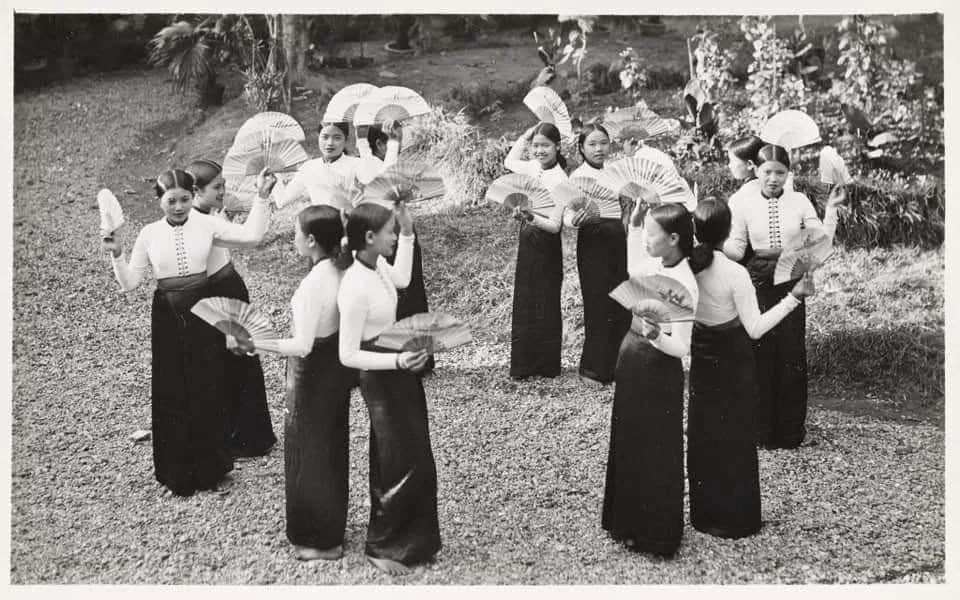 Historical Tai Khao Photographs