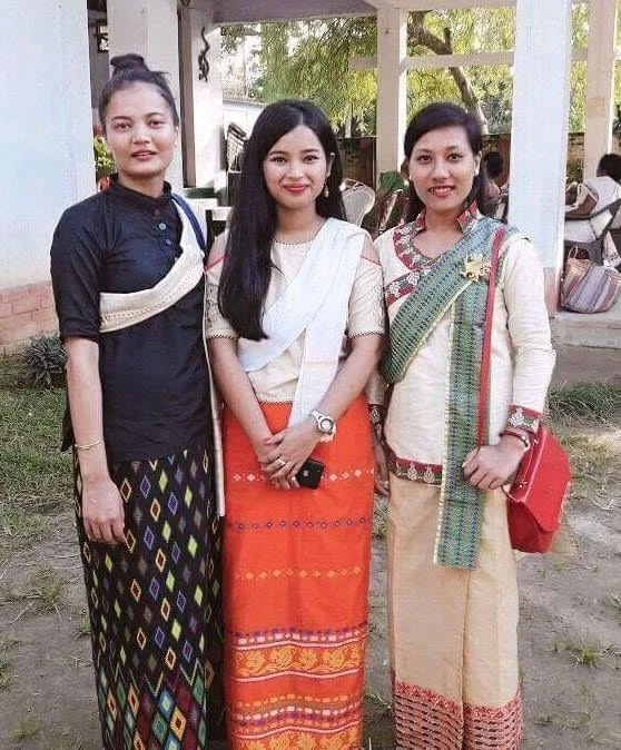 Some Iconic Dai Ahom Pictures