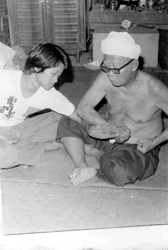 Rare Photographs of Shan Martial Arts Master Sayagyi U Maung Lay